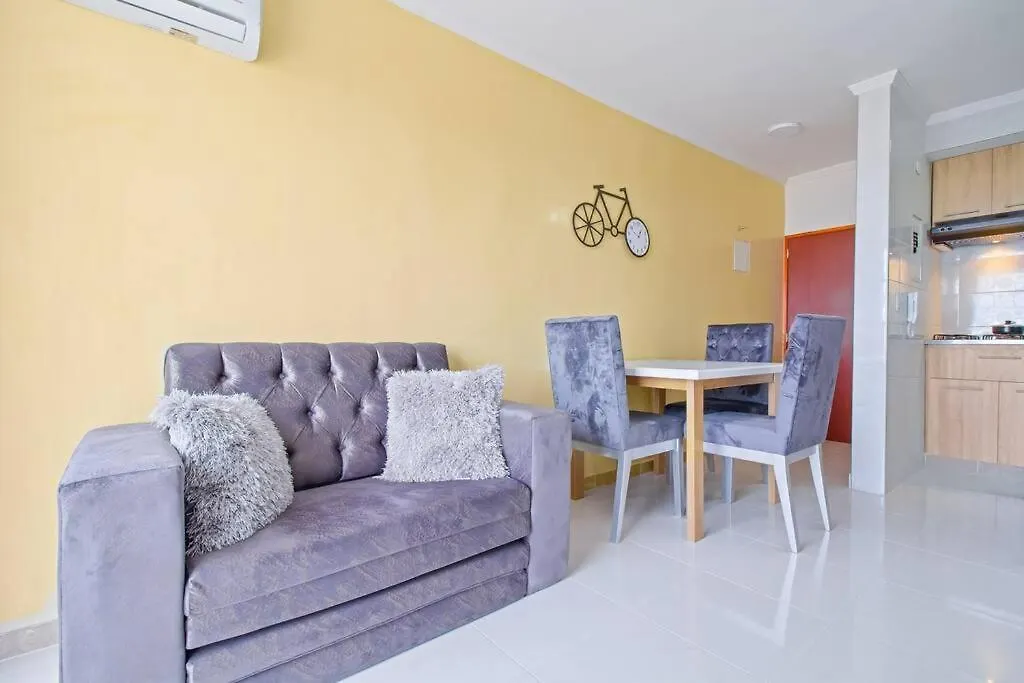 Apartamento Nuevo Con Vista Al Castillo San Felipe Cartagena 0*,  Colombia